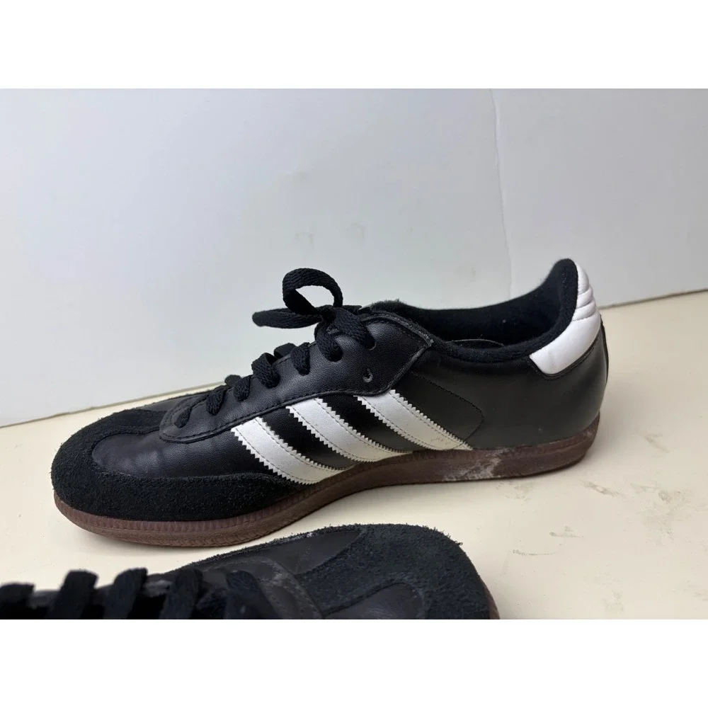 Adidas Samba Classic Mens 8 Black White Indoor Soccer Sneaker